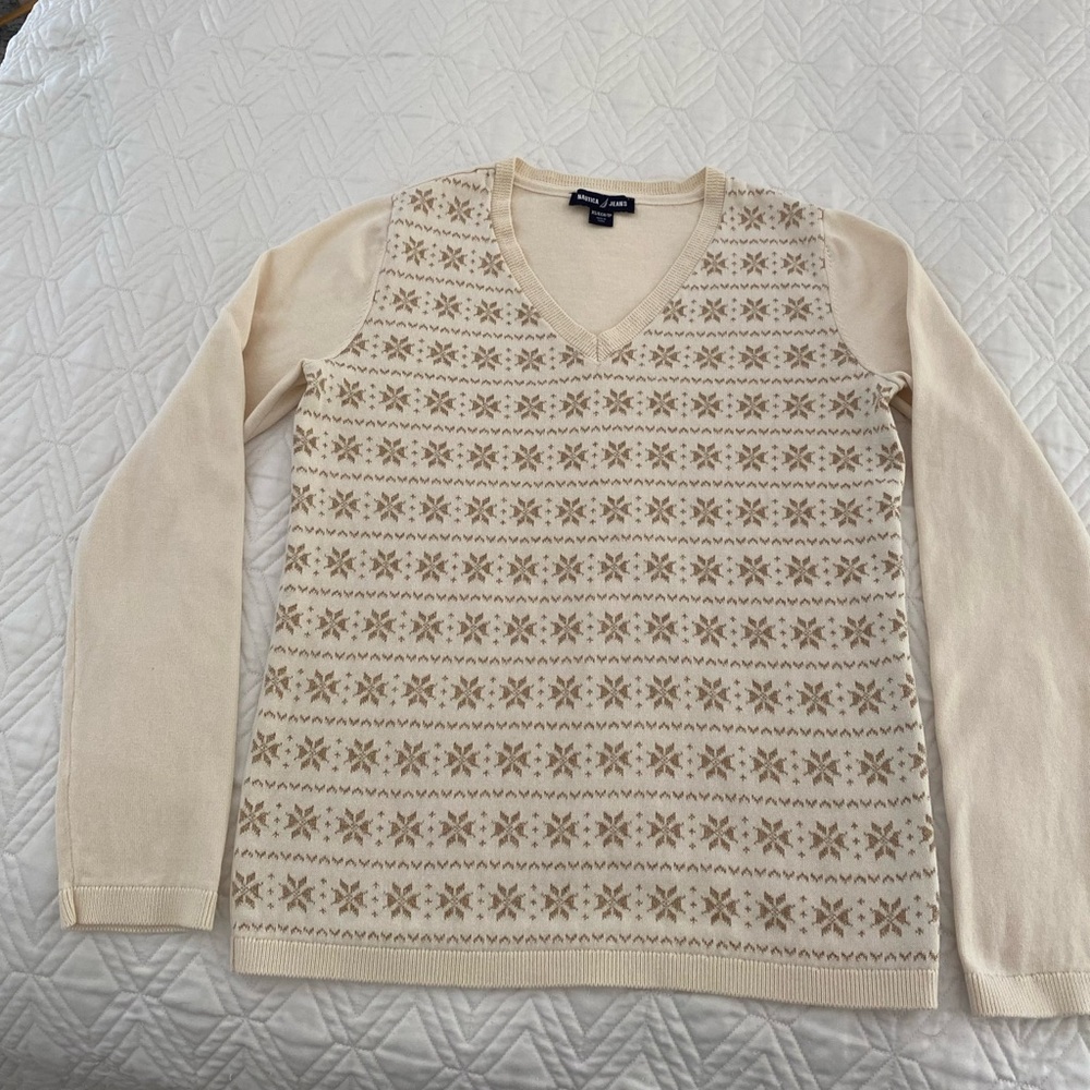 Women’s Nautica Cream Gold V-Neck Holiday Snowflake Sweater XS